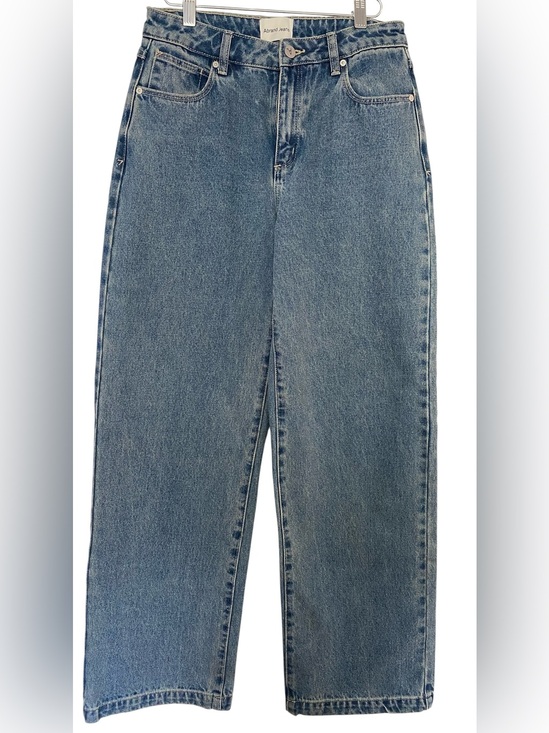 Abrand Denim - Abrand Straight-Leg Jeans in Medium Blue Denim